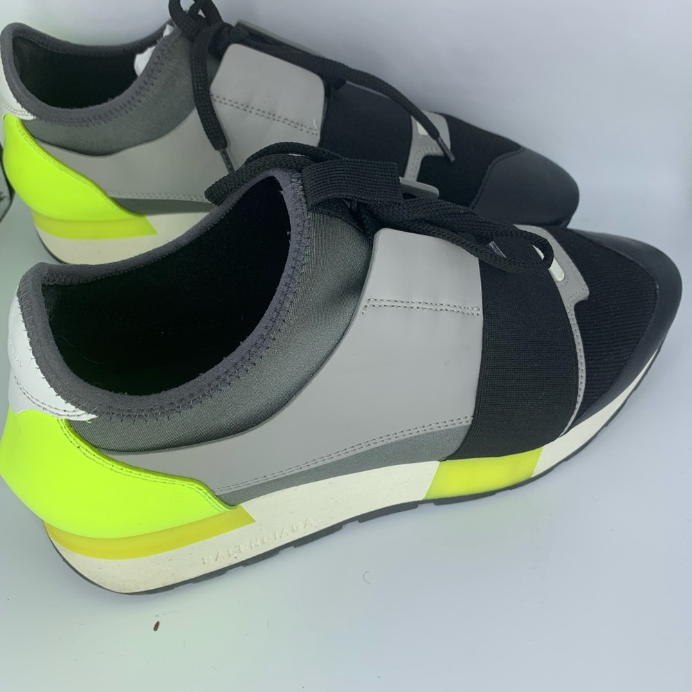 Balenciaga Race Runners. Gently used. 100% authentics. Size Mens US 8/ Womens 10